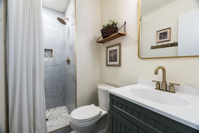 5517 Sonata Drive NE, Albuquerque, NM 87111