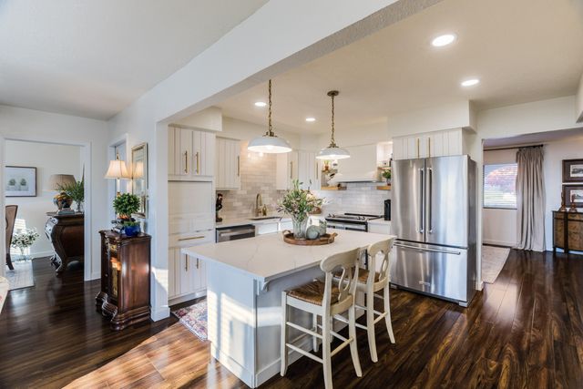 5517 Sonata Drive NE, Albuquerque, NM 87111