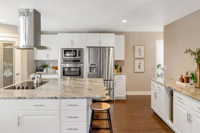 15410 Oak Hills Drive, Salinas, CA 93907