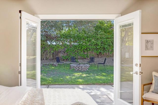 15410 Oak Hills Drive, Salinas, CA 93907