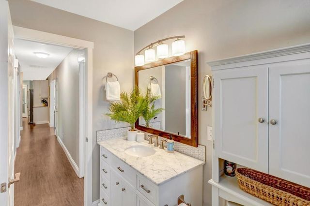 15410 Oak Hills Drive, Salinas, CA 93907