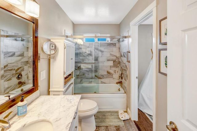 15410 Oak Hills Drive, Salinas, CA 93907