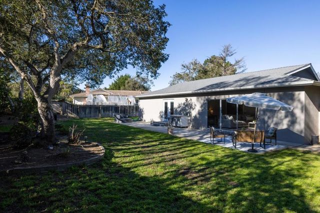 15410 Oak Hills Drive, Salinas, CA 93907