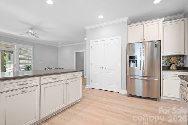 18413 Neville Avenue, Cornelius, NC 28031