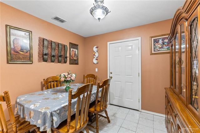 631 Toppenish Street, Rio Grande City, TX 78582