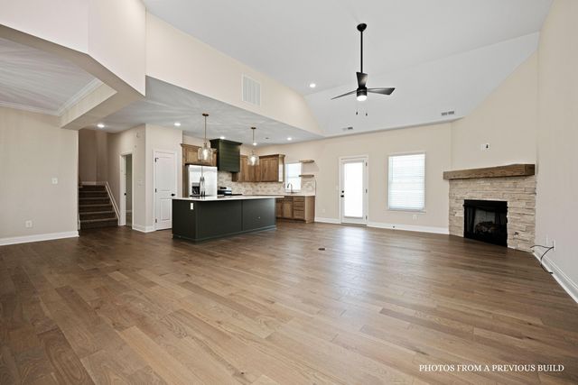 304 Circle Pointe Drive, Richmond, KY 40475