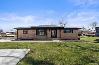 47900 Jefferson Avenue, Chesterfield Township, MI 48047