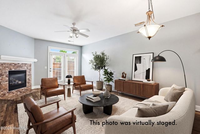 1045 Ryans Court, Wilmington, NC 28412