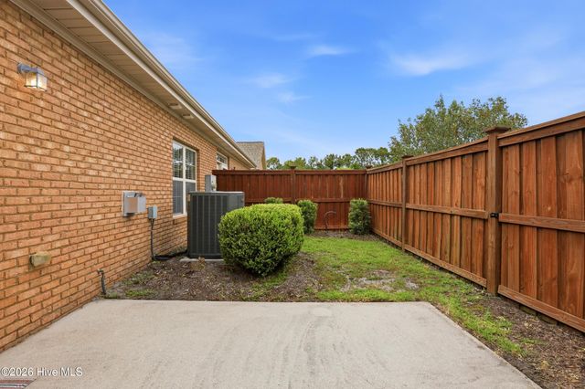 1045 Ryans Court, Wilmington, NC 28412