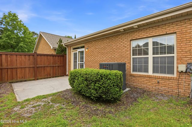1045 Ryans Court, Wilmington, NC 28412