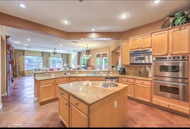 7 Holly Tree Court, Henderson, NV 89052