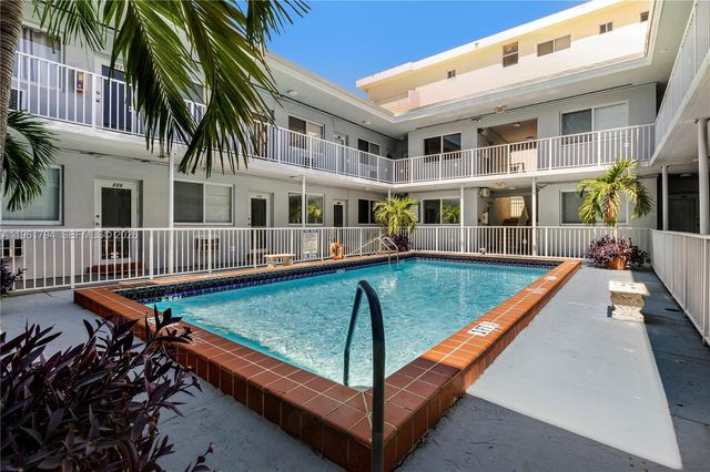 315 69th St 112, Miami Beach, FL 33141