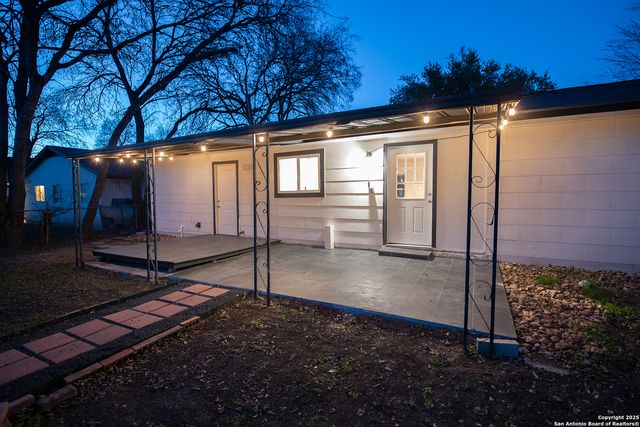 410 Blaze, San Antonio, TX 78218