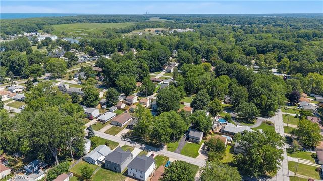 5599 Grove Avenue, Mentor, OH 44060
