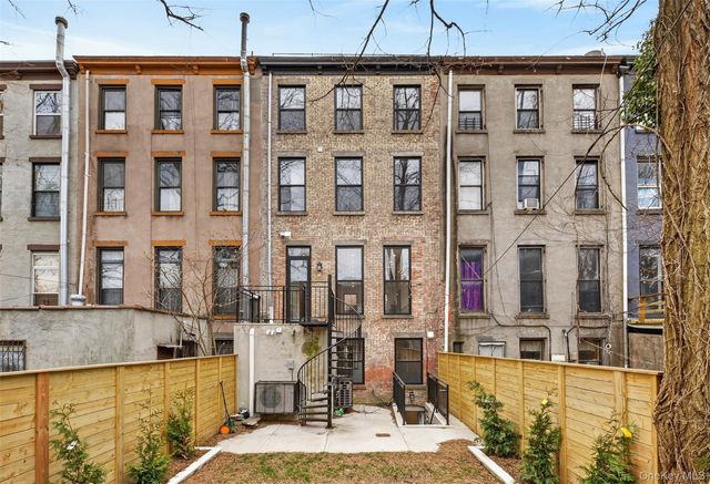 725 Quincy Street, Brooklyn, NY 11221