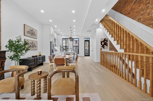 725 Quincy Street, Brooklyn, NY 11221