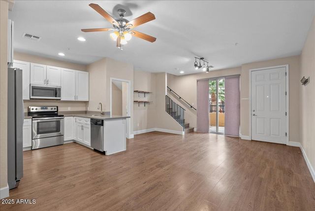 1406 W MAIN Street 117, Mesa, AZ 85201