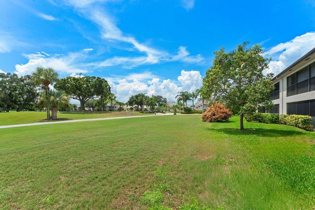 1502 PINECREST Circle C, Jupiter, FL 33458