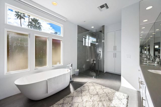 75437 Desert Park Drive, Indian Wells, CA 92210