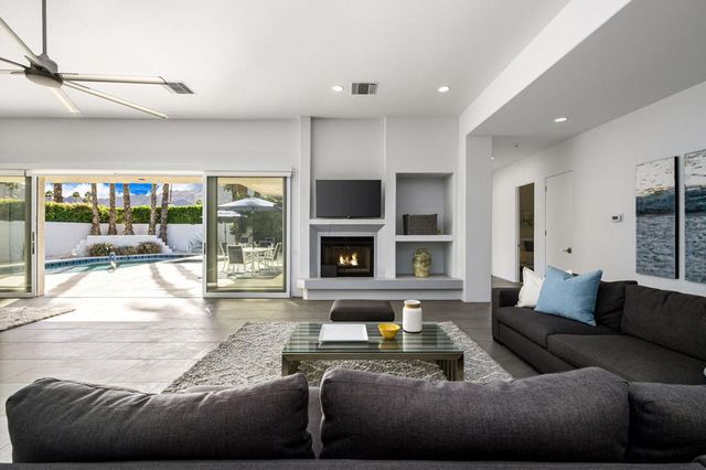 75437 Desert Park Drive, Indian Wells, CA 92210