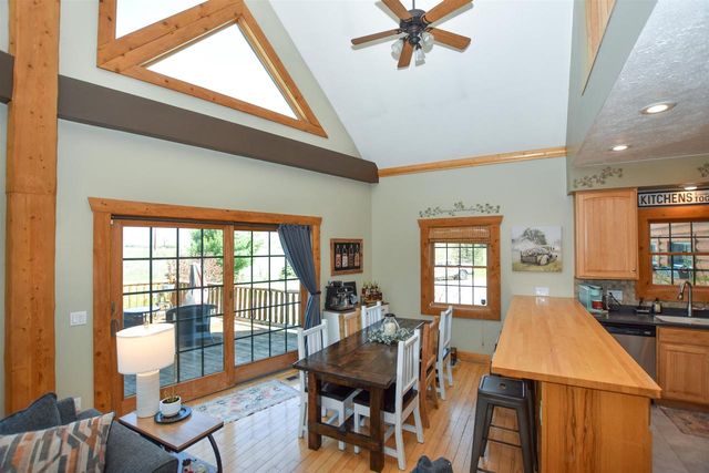 N6512 STATE ROAD 22, Wild Rose, WI 54984