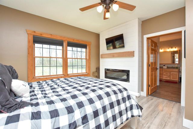N6512 STATE ROAD 22, Wild Rose, WI 54984