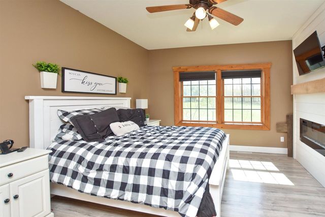 N6512 STATE ROAD 22, Wild Rose, WI 54984