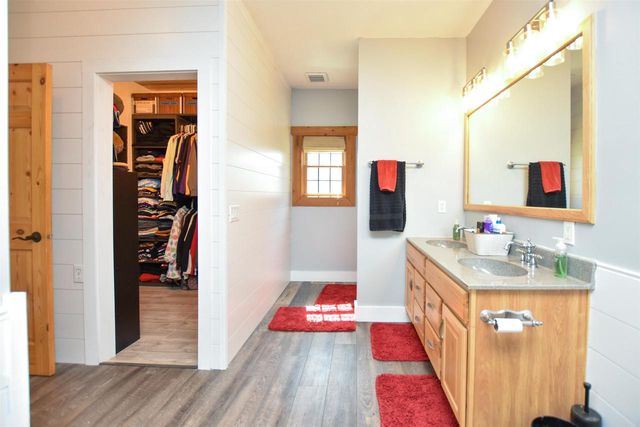 N6512 STATE ROAD 22, Wild Rose, WI 54984
