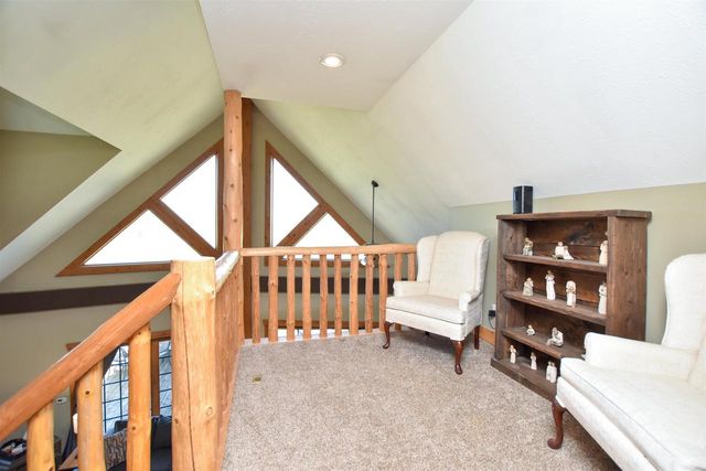 N6512 STATE ROAD 22, Wild Rose, WI 54984