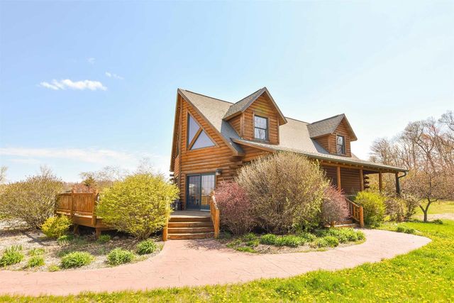 N6512 STATE ROAD 22, Wild Rose, WI 54984