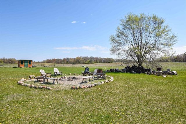 N6512 STATE ROAD 22, Wild Rose, WI 54984
