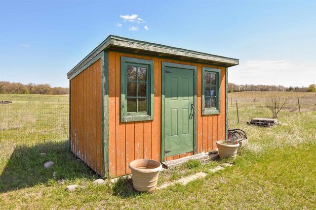 N6512 STATE ROAD 22, Wild Rose, WI 54984