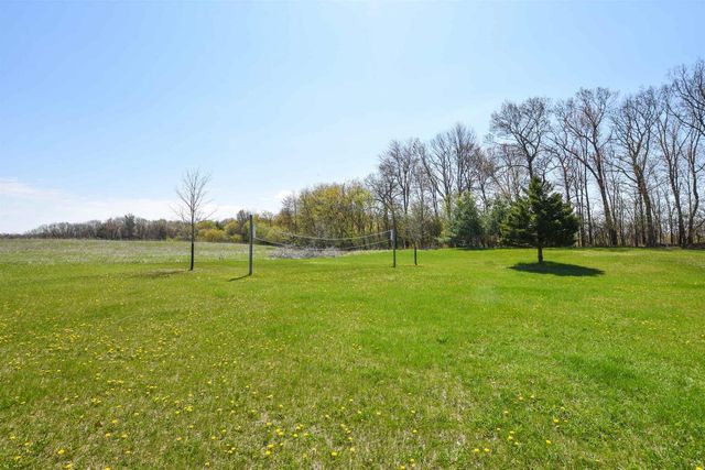 N6512 STATE ROAD 22, Wild Rose, WI 54984