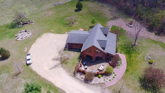 N6512 STATE ROAD 22, Wild Rose, WI 54984