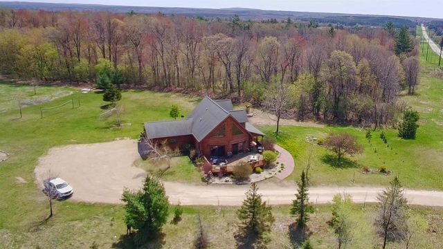 N6512 STATE ROAD 22, Wild Rose, WI 54984