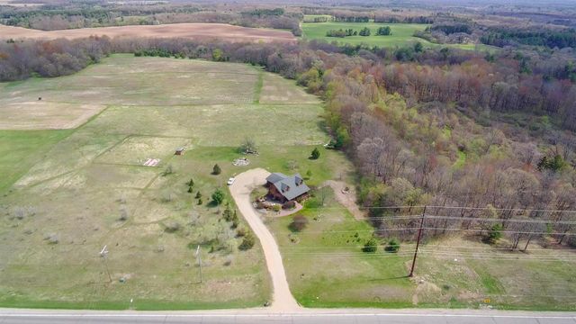 N6512 STATE ROAD 22, Wild Rose, WI 54984