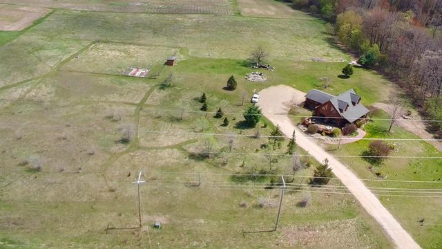 N6512 STATE ROAD 22, Wild Rose, WI 54984