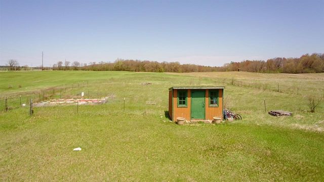 N6512 STATE ROAD 22, Wild Rose, WI 54984