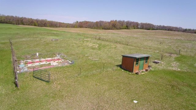N6512 STATE ROAD 22, Wild Rose, WI 54984