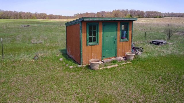 N6512 STATE ROAD 22, Wild Rose, WI 54984
