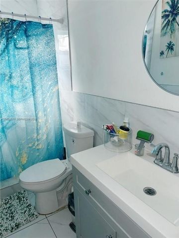 3801 NE NE15th Ave, Pompano Beach, FL 33064