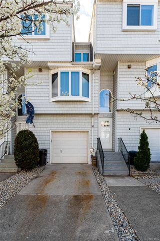 110F Dinsmore Street 110F, Staten Island, NY 10314