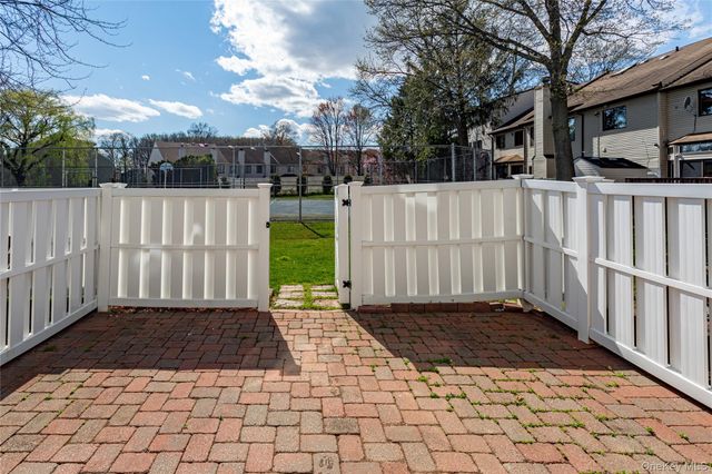 110F Dinsmore Street 110F, Staten Island, NY 10314