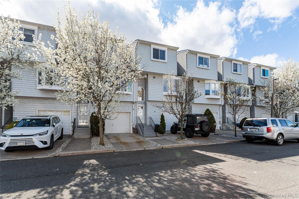 110F Dinsmore Street 110F, Staten Island, NY 10314