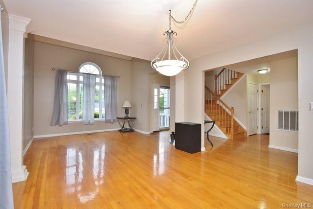 1 Alix Drive, Newburgh, NY 12550