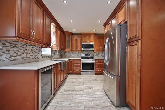 1 Alix Drive, Newburgh, NY 12550