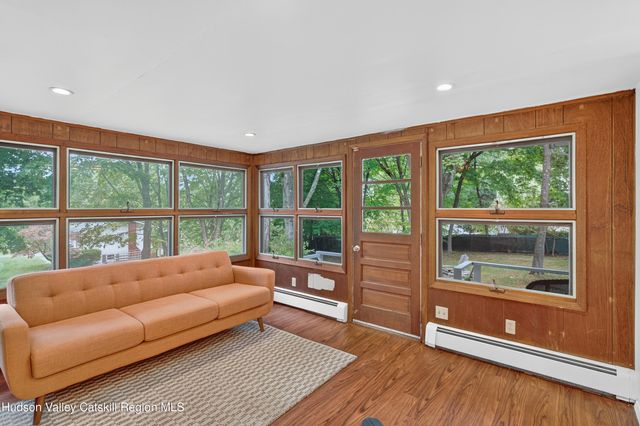 25 Cherry Hill Road Road, New Paltz, NY 12561