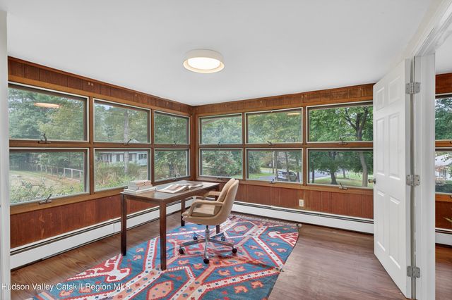 25 Cherry Hill Road Road, New Paltz, NY 12561