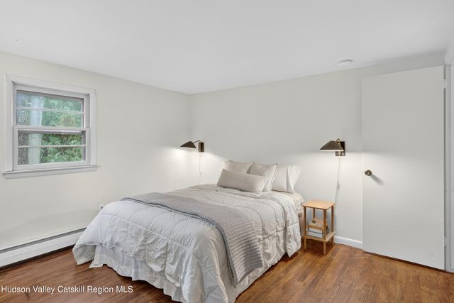 25 Cherry Hill Road Road, New Paltz, NY 12561