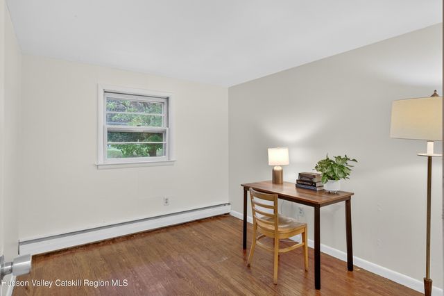 25 Cherry Hill Road Road, New Paltz, NY 12561